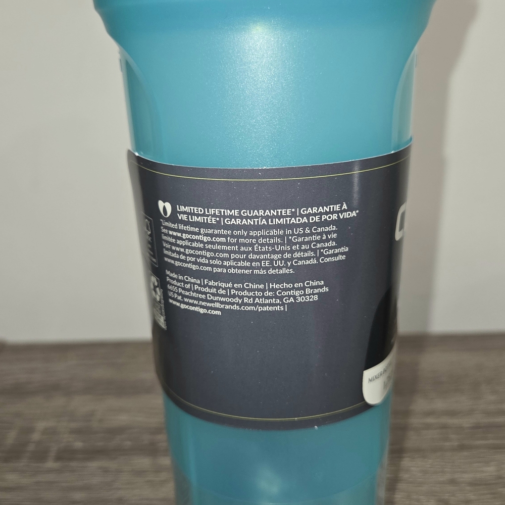 Contigo Teal Shake & Go Fit Mixer Bottle 28 Fl oz. (828ml) Carabiner Handle New. - Picture 8 of 11